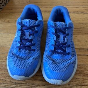 Under Armor kids size 3